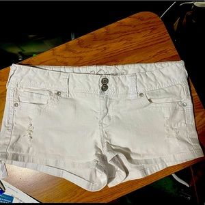 White Vanity Jean Shorts size 29 EUC